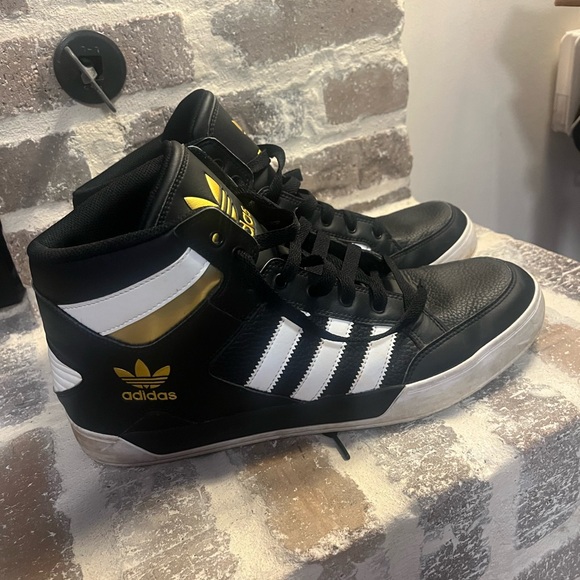 adidas gazelle silver green womens Mens Adidas Hardcourt Hi Big Logo - CG7133